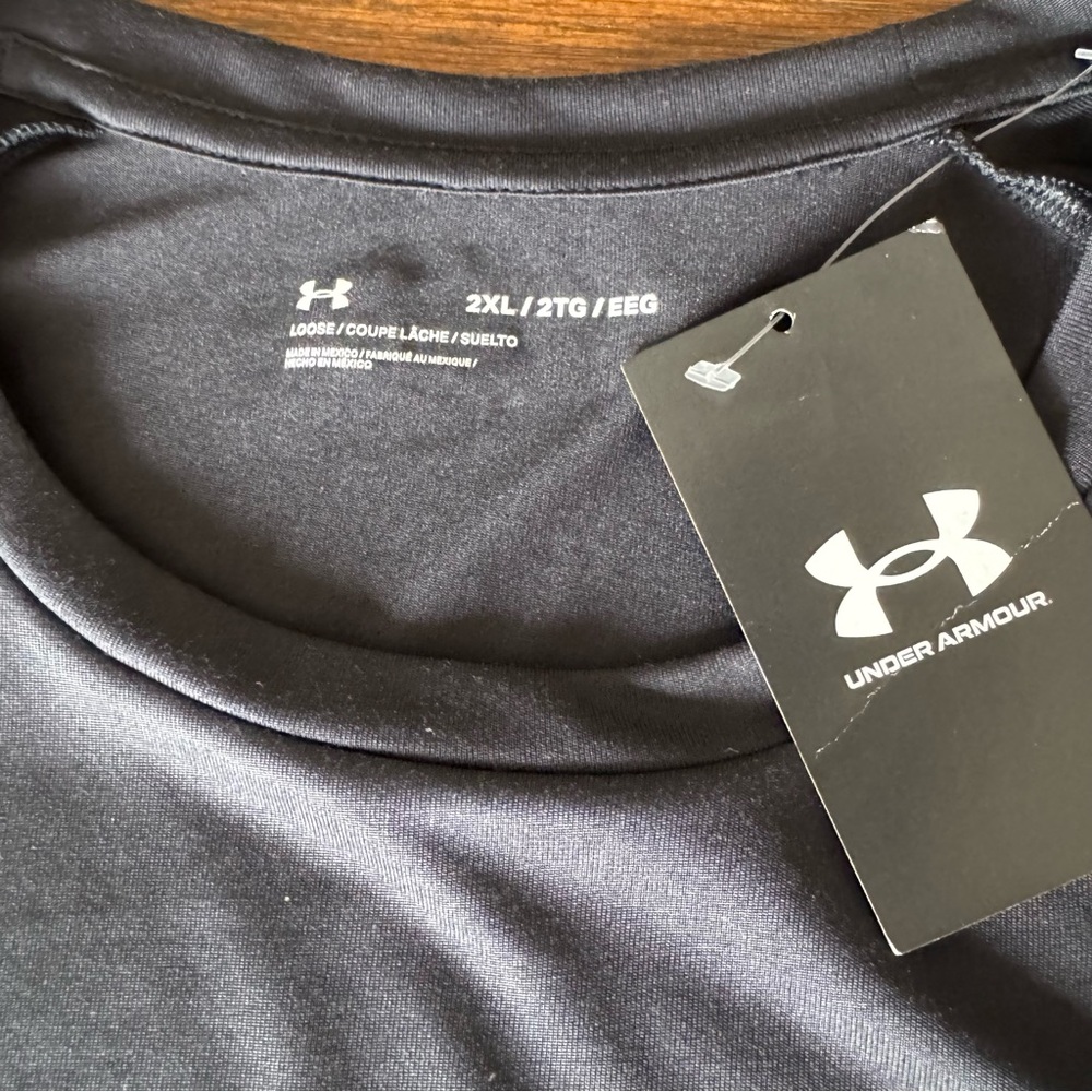 Under Armour Tech Loose Fit Black Long Sleeve lightweight Shirt Size 2XL - Picture 4 of 9